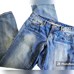 Maurices Original straight leg 11/12 regular women thick stitch jeans.